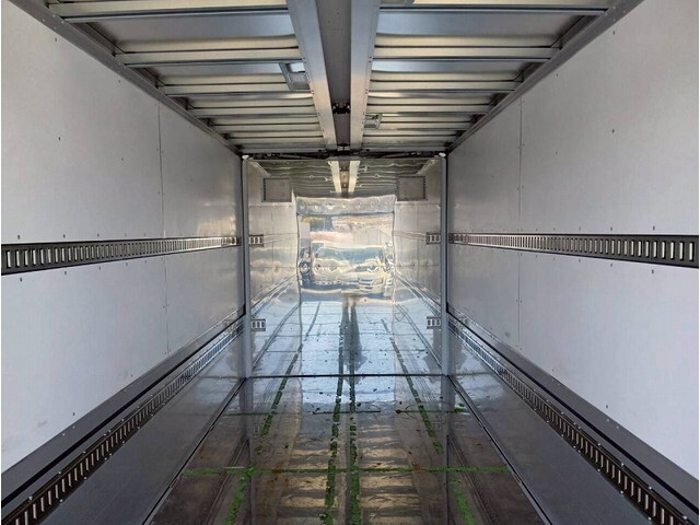 日野レンジャーアルミウイング増トン（6t・8t）[写真10]