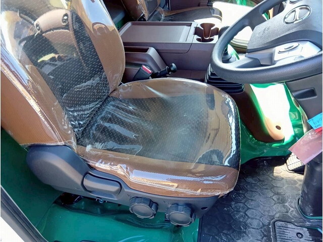 日野レンジャーアルミウイング増トン（6t・8t）[写真12]