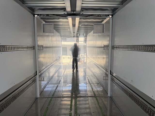 日野レンジャーアルミウイング増トン（6t・8t）[写真13]