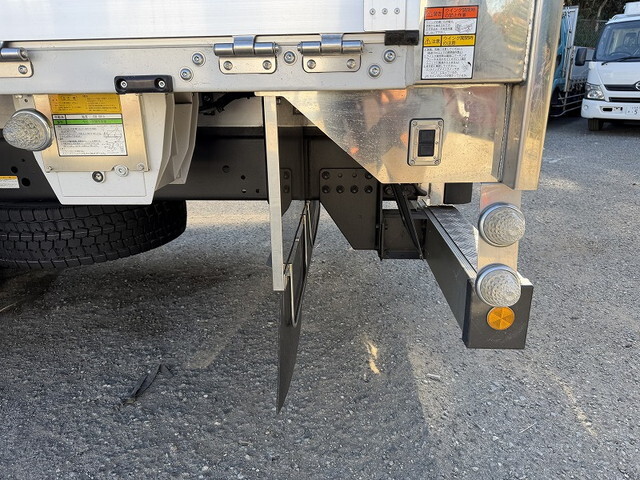 日野レンジャーアルミウイング増トン（6t・8t）[写真25]