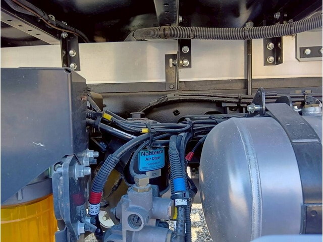 日野レンジャーアルミウイング増トン（6t・8t）[写真30]