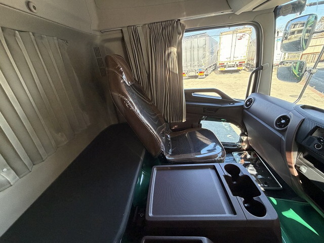 日野レンジャーアルミウイング増トン（6t・8t）[写真37]