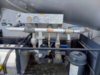 いすゞギガバルク車（粉粒体運搬車）大型（10t）[写真28]