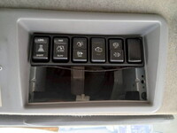 いすゞギガバルク車（粉粒体運搬車）大型（10t）[写真35]