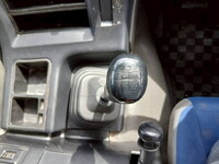 いすゞギガバルク車（粉粒体運搬車）大型（10t）[写真36]