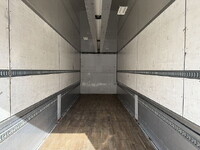 日野プロフィアアルミウイング大型（10t）[写真12]