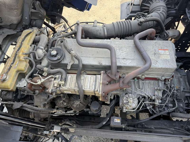 日野プロフィアアルミウイング大型（10t）[写真16]