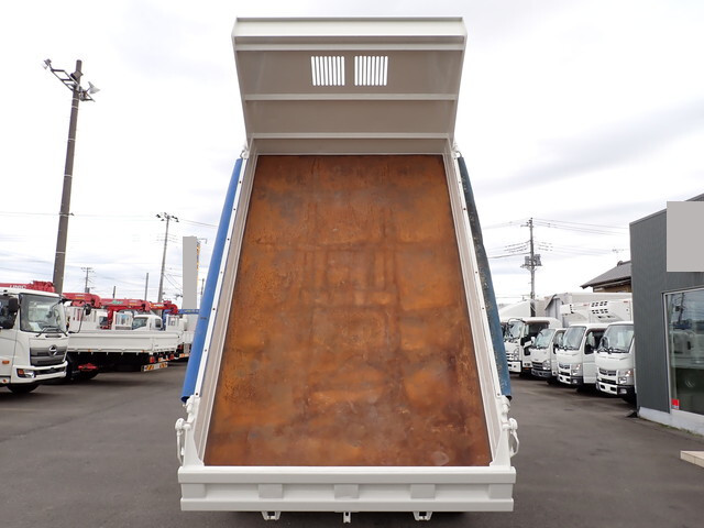 日野レンジャーダンプ中型（4t）[写真12]