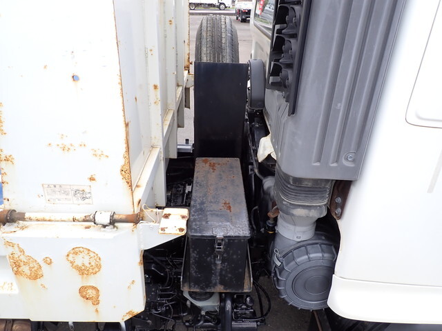 日野レンジャーダンプ中型（4t）[写真20]