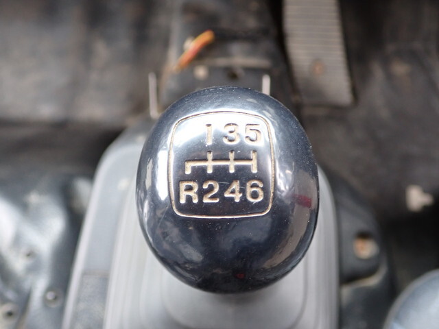 日野レンジャーダンプ中型（4t）[写真24]