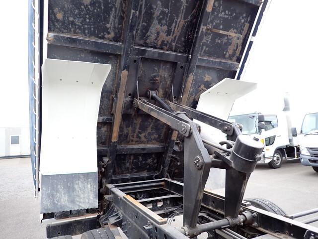 日野レンジャーダンプ中型（4t）[写真36]