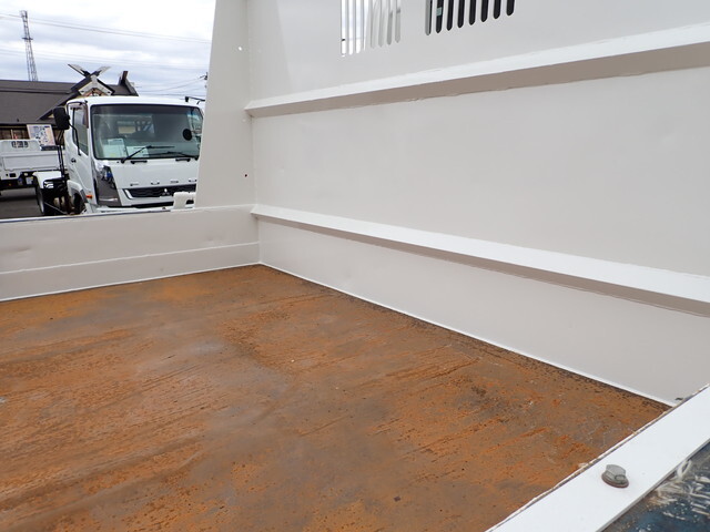 日野レンジャーダンプ中型（4t）[写真09]