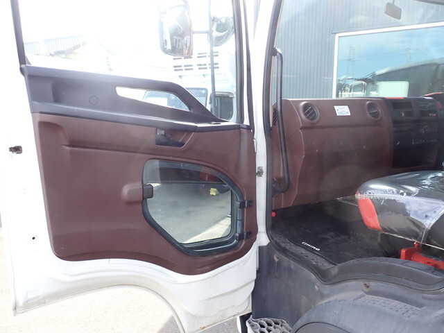 日野レンジャークレーン4段中型（4t）[写真25]