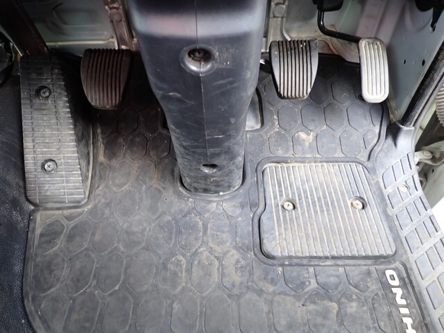 日野レンジャークレーン4段中型（4t）[写真30]