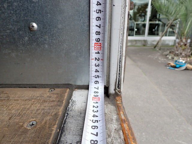 三菱ふそうキャンターアルミバン小型（2t・3t）[写真19]