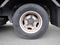 三菱ふそうキャンターアルミバン小型（2t・3t）[写真27]