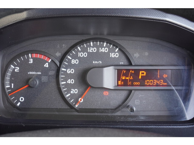 日野デュトロダブルキャブ（Wキャブ）小型（2t・3t）[写真38]