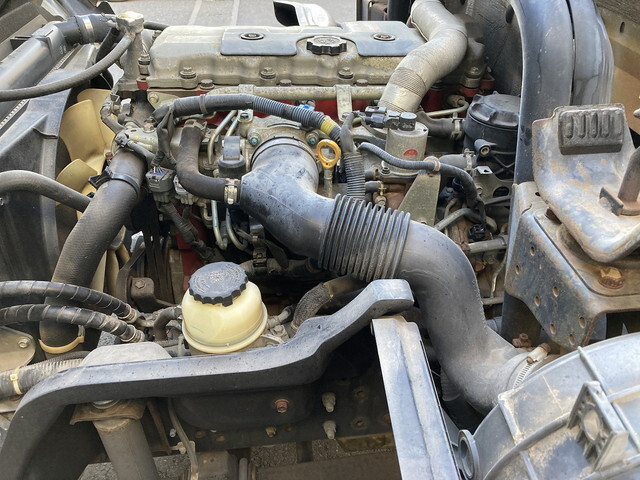 トヨタダイナ幌ウイング小型（2t・3t）[写真24]