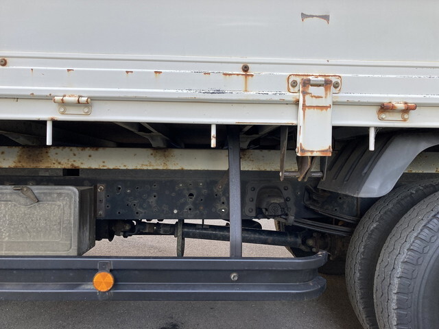 トヨタダイナ幌ウイング小型（2t・3t）[写真26]