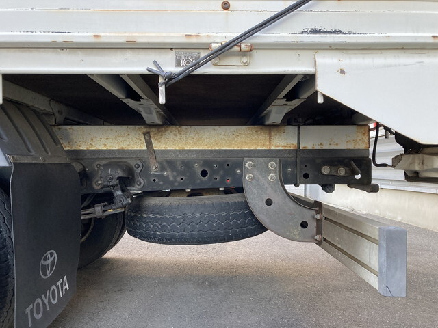 トヨタダイナ幌ウイング小型（2t・3t）[写真09]