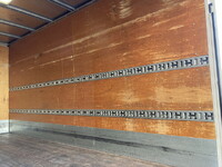 三菱ふそうキャンターアルミバン小型（2t・3t）[写真24]