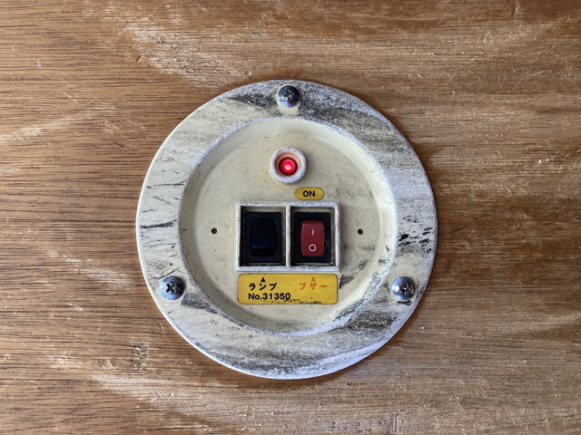 三菱ふそうキャンターアルミバン小型（2t・3t）[写真27]