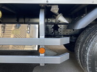 三菱ふそうキャンターアルミバン小型（2t・3t）[写真31]