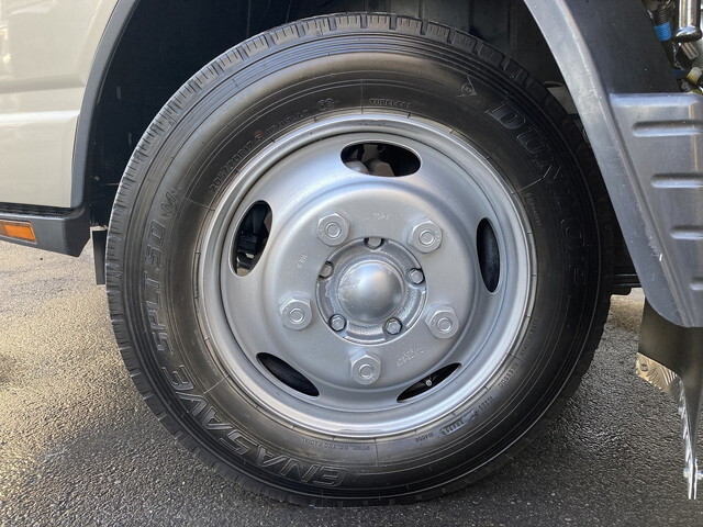 三菱ふそうキャンターアルミバン小型（2t・3t）[写真31]