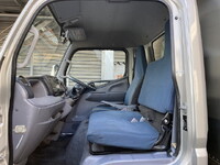 三菱ふそうキャンターアルミバン小型（2t・3t）[写真37]