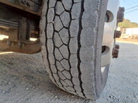 UDトラックスクオンアルミブロック大型（10t）[写真38]