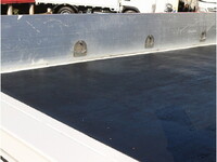 いすゞエルフアルミブロック小型（2t・3t）[写真11]