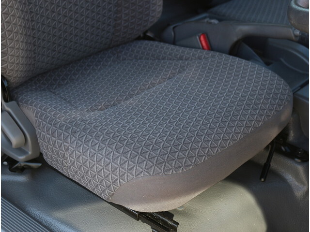 いすゞエルフアルミブロック小型（2t・3t）[写真24]