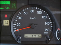 いすゞエルフアルミブロック小型（2t・3t）[写真28]