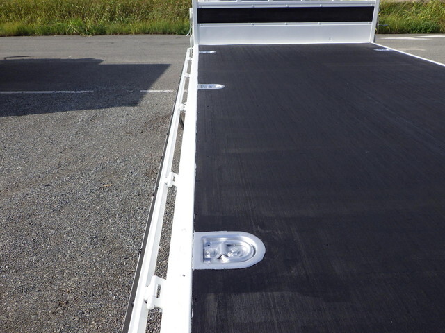 日野デュトロ平ボディ小型（2t・3t）[写真24]