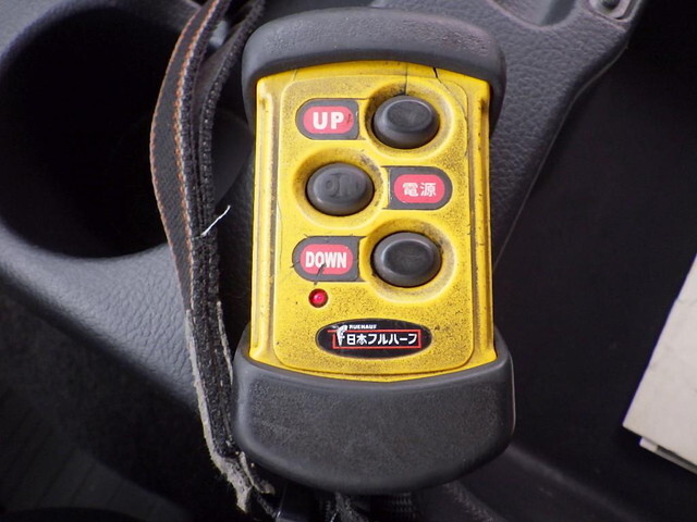 日野レンジャー冷凍車（冷蔵車）中型（4t）[写真16]