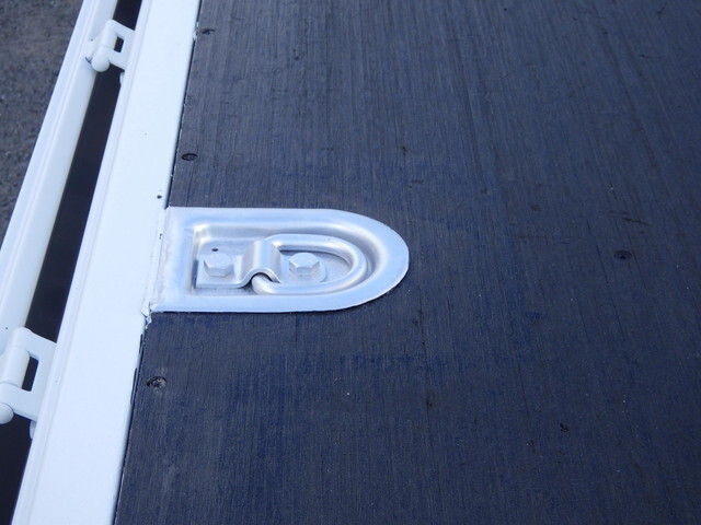 日野デュトロ平ボディ小型（2t・3t）[写真20]