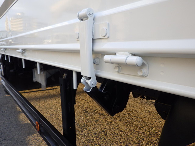 日野デュトロ平ボディ小型（2t・3t）[写真23]