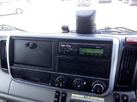 三菱ふそうキャンターアルミバン小型（2t・3t）[写真18]