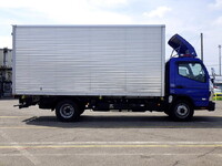 三菱ふそうキャンターアルミバン小型（2t・3t）[写真07]