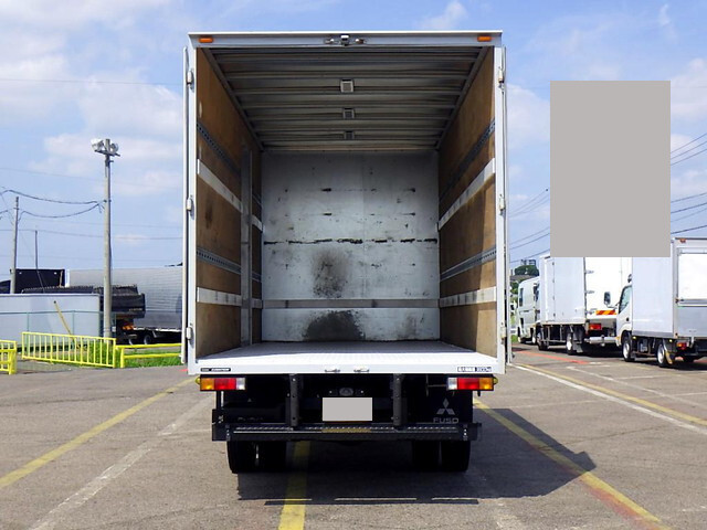 三菱ふそうキャンターアルミバン小型（2t・3t）[写真07]