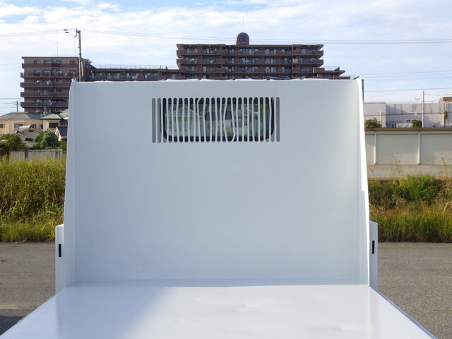 三菱ふそうキャンターダンプ小型（2t・3t）[写真16]