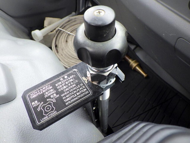 日野デュトロ散水車小型（2t・3t）[写真14]