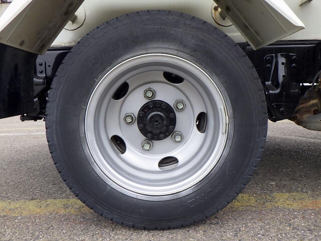 日野デュトロ散水車小型（2t・3t）[写真18]