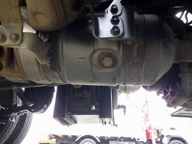 日野デュトロ散水車小型（2t・3t）[写真32]