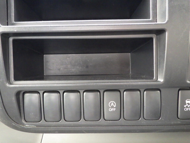 日野デュトロ平ボディ小型（2t・3t）[写真13]