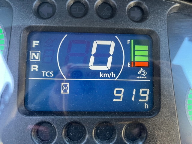 日立タイヤショベル（ホイルローダー）[写真24]