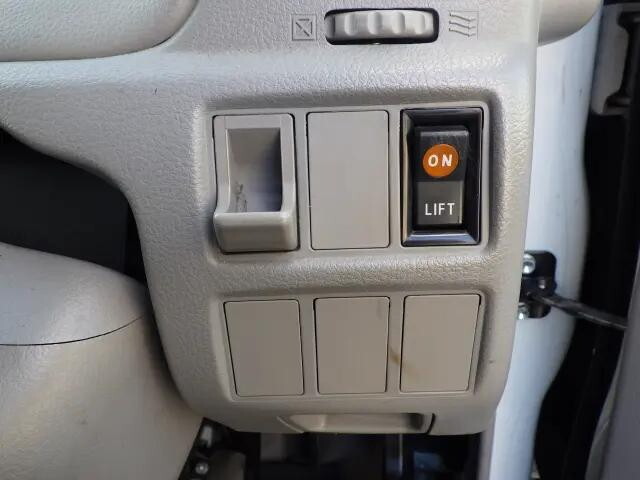 トヨタダイナ平ボディ小型（2t・3t）[写真11]