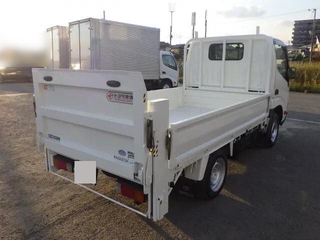 トヨタダイナ平ボディ小型（2t・3t）[写真02]