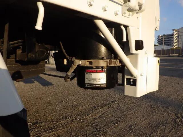 トヨタダイナ平ボディ小型（2t・3t）[写真29]