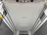 いすゞエルフ冷凍車（冷蔵車）小型（2t・3t）[写真12]